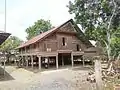 アチェ族のルマ・アチェ(英語版)インドネシア