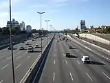 ブエノスアイレス北部を通るパンアメリカンハイウェイ