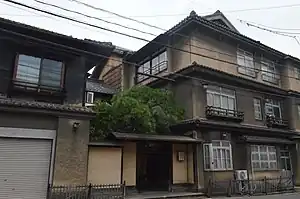 西山本館