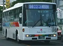 琉球バス交通となってからの導入車（京浜急行バスからの移籍車）。那覇バスの市外線・貸切車両と同一塗装で、那覇交通が末期に採用した塗装に準じる。