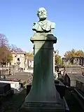 モンパルナス墓地の記念碑