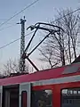 474形複電圧対応車の集電装置