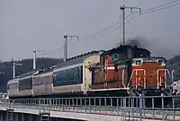 DD51 1051牽引で札幌運転所へ回送中の485・583系1987年 国鉄最末期