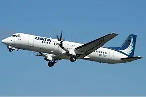 ラジェス飛行場を離陸するSATA Air AçoresのBAe ATP