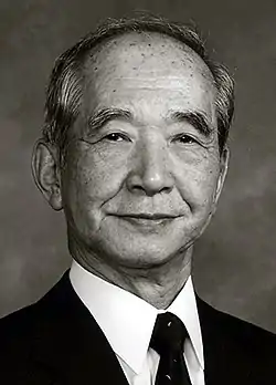 日本学士院が公表した肖像写真