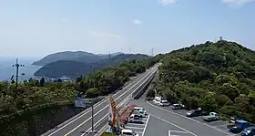 国道197号の一部である佐田岬メロディーライン。道の駅伊方きらら館付近