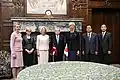 ラトビア共和国議会議長イナーラ・ムールニエツェ（英語版）一団と伊達忠一の会談。