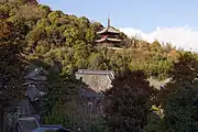 西國寺 : 天平年間(729年 - 749年)、行基が開山。