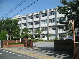 草加南高校