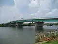 新中川橋(三郷市 - 八潮市)