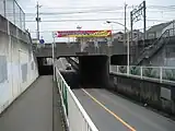 坂戸市、東武東上線との立体交差付近