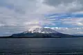 冠雪した桜島（2010年）