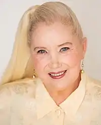 サリー・カークランドSally Kirkland