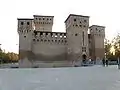 ロッカ・エスタンセ（城）