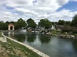 ウォーターフォール公園