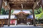 猿投神社拝殿（猿投町、2013年（平成25年）7月）