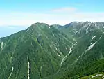 檜尾岳から望む三ノ沢岳