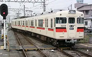 3200系による飾磨行き列車(山陽天満駅)