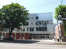 札幌市子育て支援総合センター（札幌市立資生館小学校）（2013年7月）