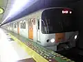 プロトタイプに代わって投入された東西線8000形801号車。8301(車両)や台車などが流用されている。