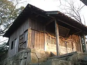 天守曲輪に鎮座する佐志能神社