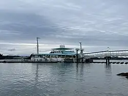 わくわく海中水族館シードーナツ
