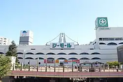 シーモール下関・大丸下関店正面
