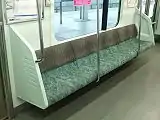 座席（7人がけ）
