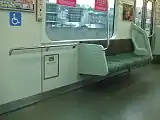 車椅子スペース（先頭車両の端に設置）