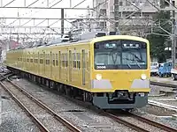 6両編成化された3000系(2010年11月27日 小川駅)