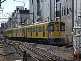 新2000系（2010年12月10日 一橋学園駅）