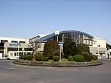 南口駅前広場（2010年6月）