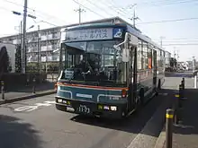 西武総合企画への譲渡車 西武バス塗装のままだが社番が変更されている