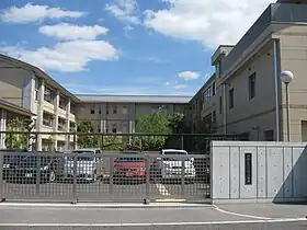 西側から撮影