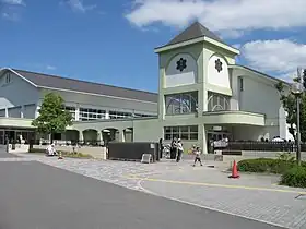 正門(西側)から撮影