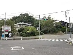 せいれい町西交差点(八幡町)
