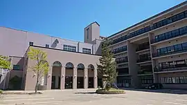 聖霊学園高等学校