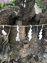 七合目に安置された身禄像