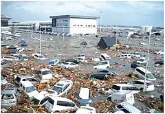 津波襲来により水没した空港敷地(2011年3月11日)