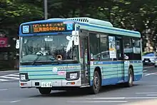 X880系統・市営バス実沢営業所前行(2022年6月26日)