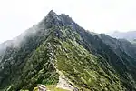 南駒ヶ岳から望む仙涯嶺