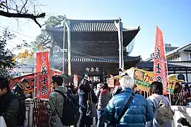 山門(2019年12月14日撮影)