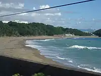 紀勢本線の車窓から見た千里の浜