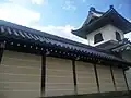 太鼓楼と築地塀