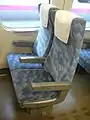普通車2人掛けTR62A形