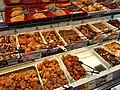 オリジン弁当の惣菜の棚
