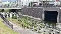 瀬戸川と一里塚川の合流点