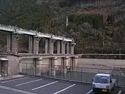 ダム上流側