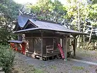 日鷲神社社殿