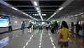 2号線と11号線の換乗通路